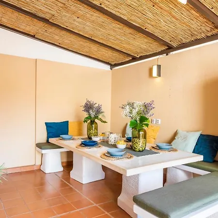 Villa With Private Pool And Workspace *